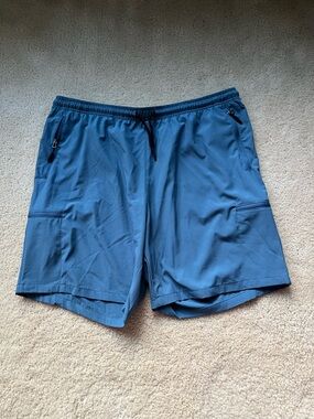 Santiny Men’s Blue Athletic Shorts w/ Zippered Pockets - XXL - EUC - Stretch